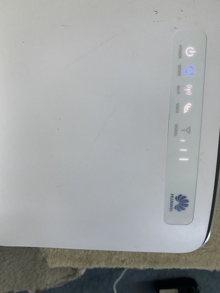 router huawei- e5186-77a7