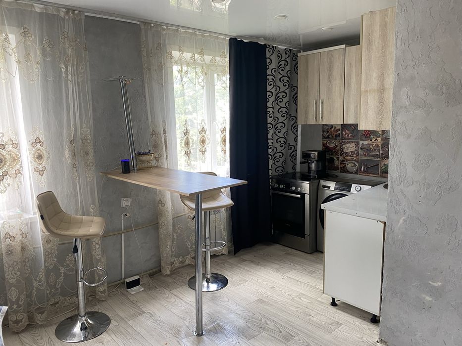 Продам квартиру,хороший район,спокойные соседи.Все рядом