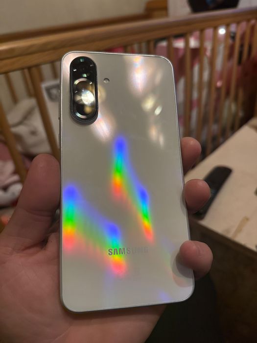 Продавам SAMSUNG GALAXY A36 ЧИСТО НОВ ПОЛЗВАН 1 месец и половина