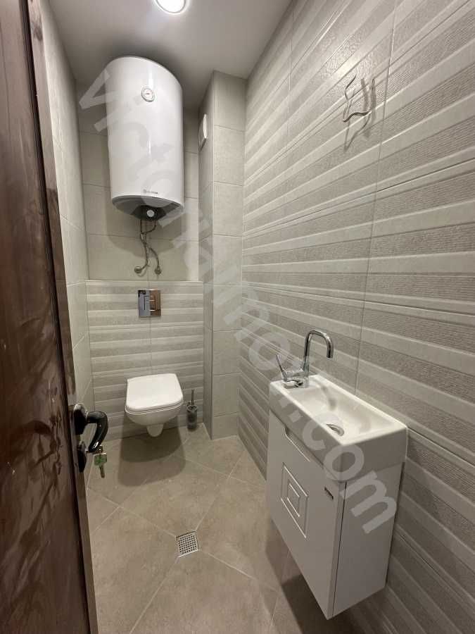 Продава се Тристаен апартамент в Велико Търново, Колю Фичето - 98 кв.м за 1633 €/кв.м - Снимка #3