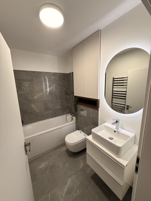 Apartament 4 camere decomandate la cheie Liberty Residential