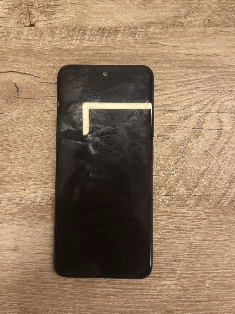 Redmi not 12S va redmi 12 ozi