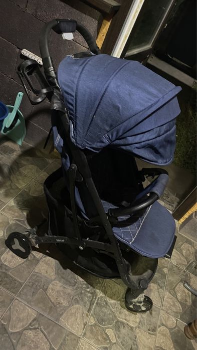 Коляска детская прогулочная