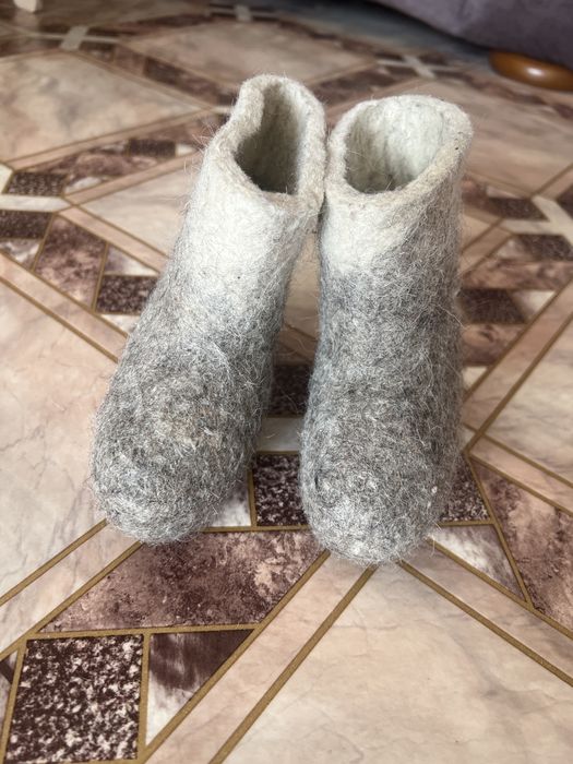 Продам маленькие валенки