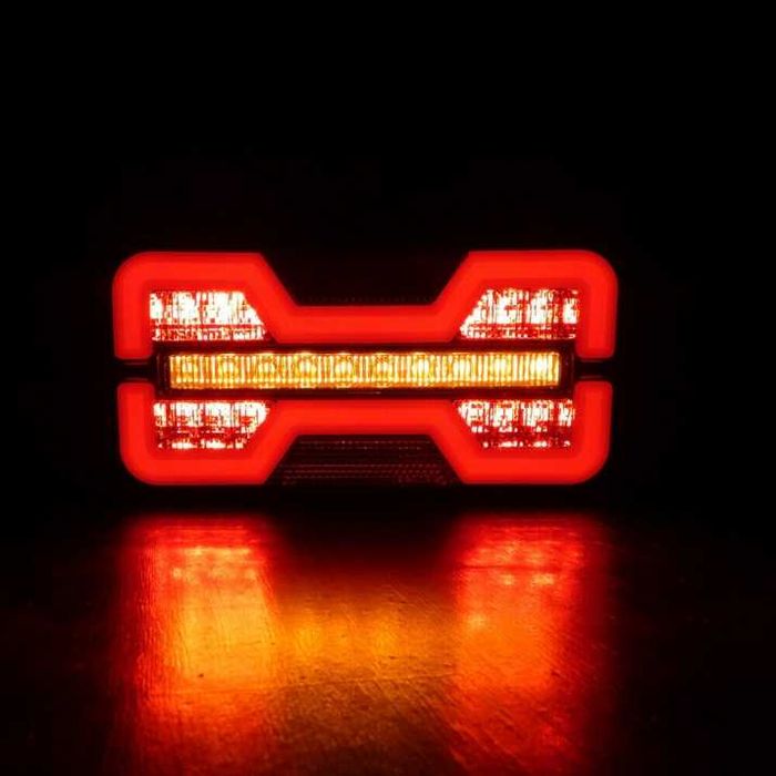 Комплект LED Стопове 18 см с динамичен мигач за ремарке бус каравана