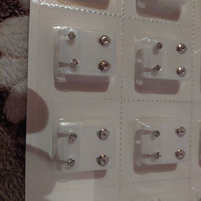 Обеци медицинска стомана