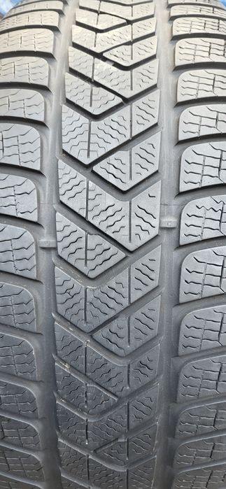 4 anvelope 245 45 19 pirelli  de iarna
