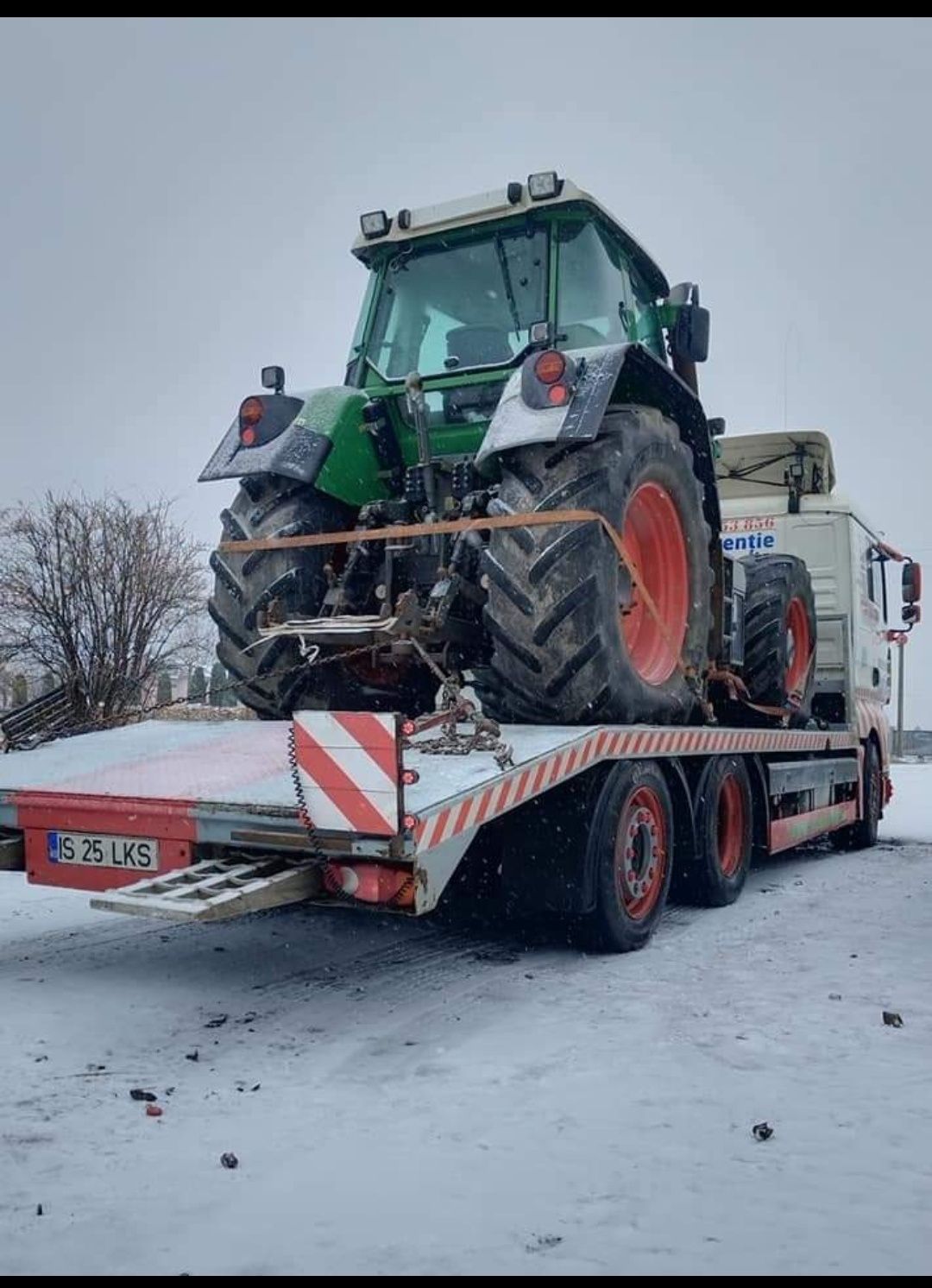 Transport utilaje, tractări auto, platforma auto, asistenta rutiera