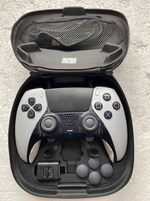 Controller wireless Sony DualSense Edge pentru PlayStation 5 (PS5)