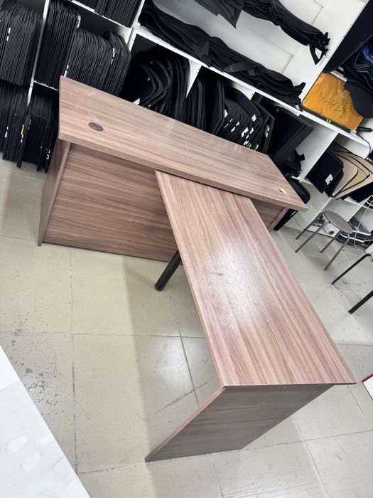 Стол руководителя
