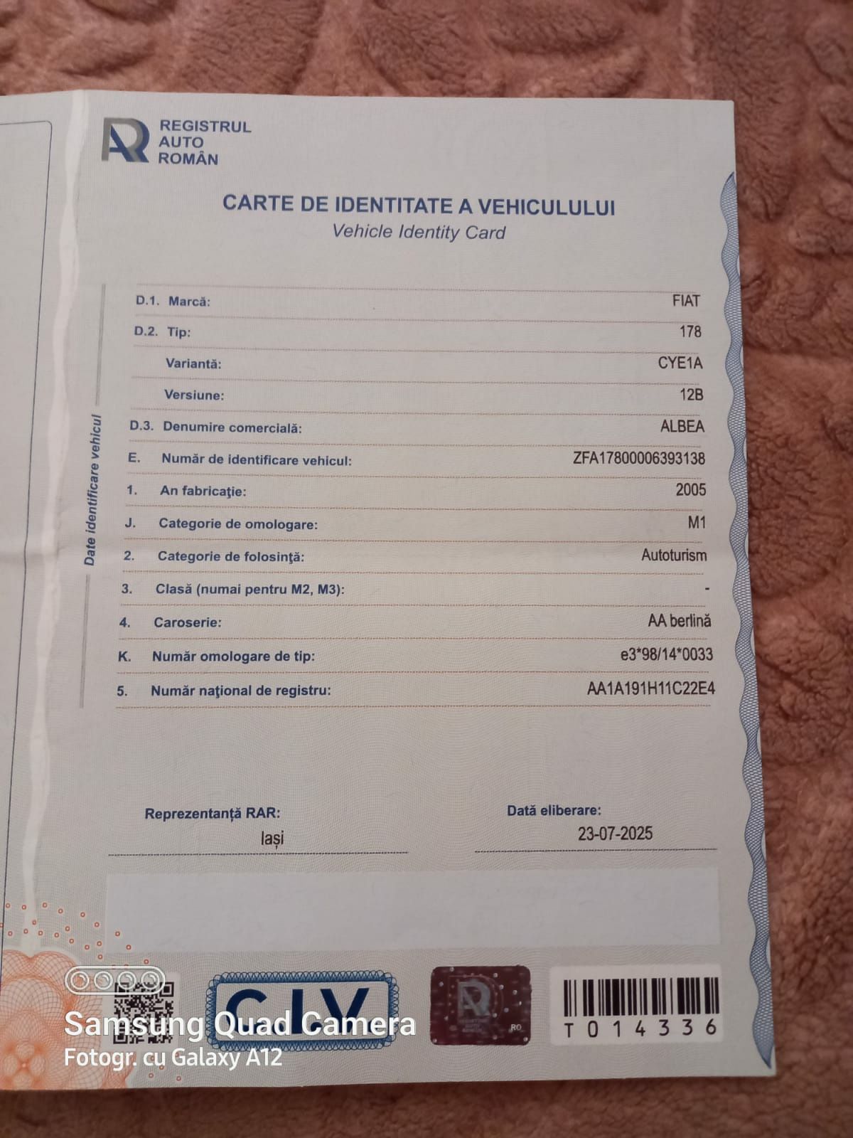 Persoana fizica vând Fiat albea