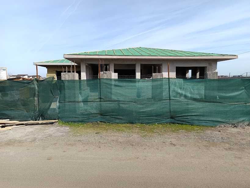 Constructii case la rosu, consolidari