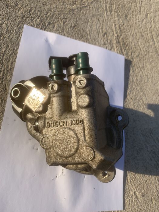 Pompa înalt presiune CBDC passat b6 motor 2.0 tdi 81 kw