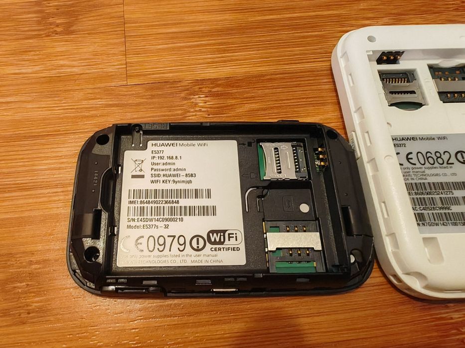 Lot 26 Modemuri 4G LTE Huawei E5377 / E5372 + 6 bonus fara baterie