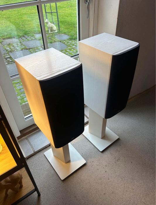 Bower & Wilkins DM602 S3