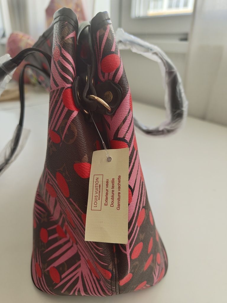 Чанта Louis Vuitton