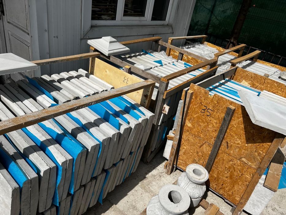 Capace Gard și coame gard,capace cu bila