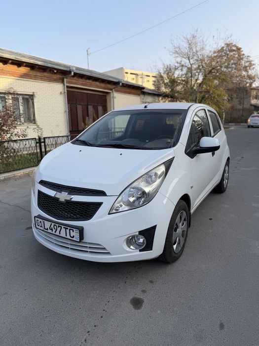 Спарк 2011-йил 1л 150 000км юрган