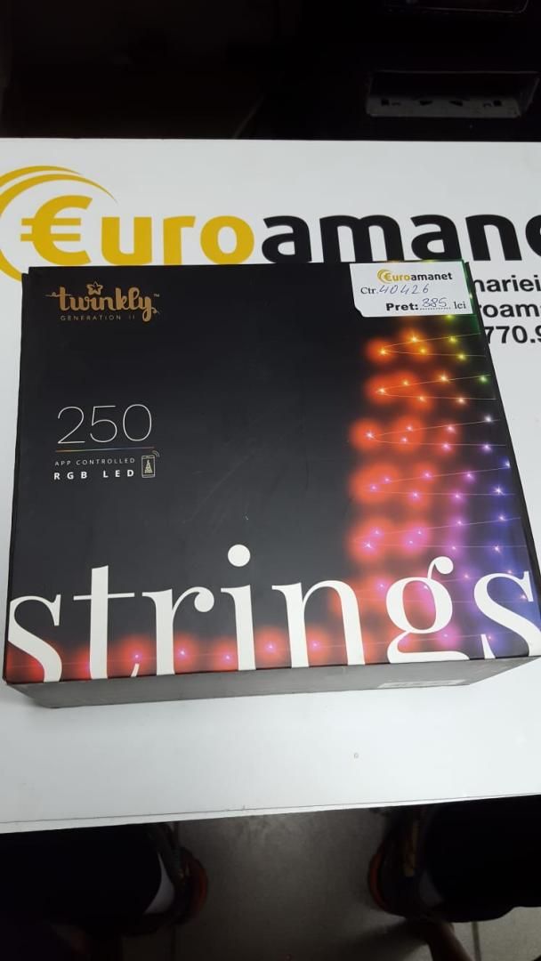 Instalatie luminoasa Strings cu 250 Led -P-