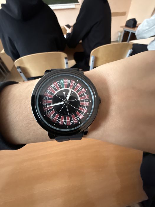 Мужские часы казино