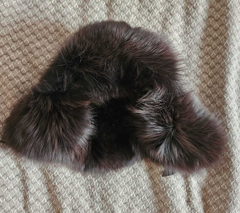 продам меховую шапку на мальчика