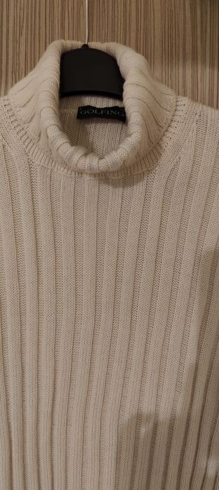 Pulover 100% merinos extrafin  mărime M-L