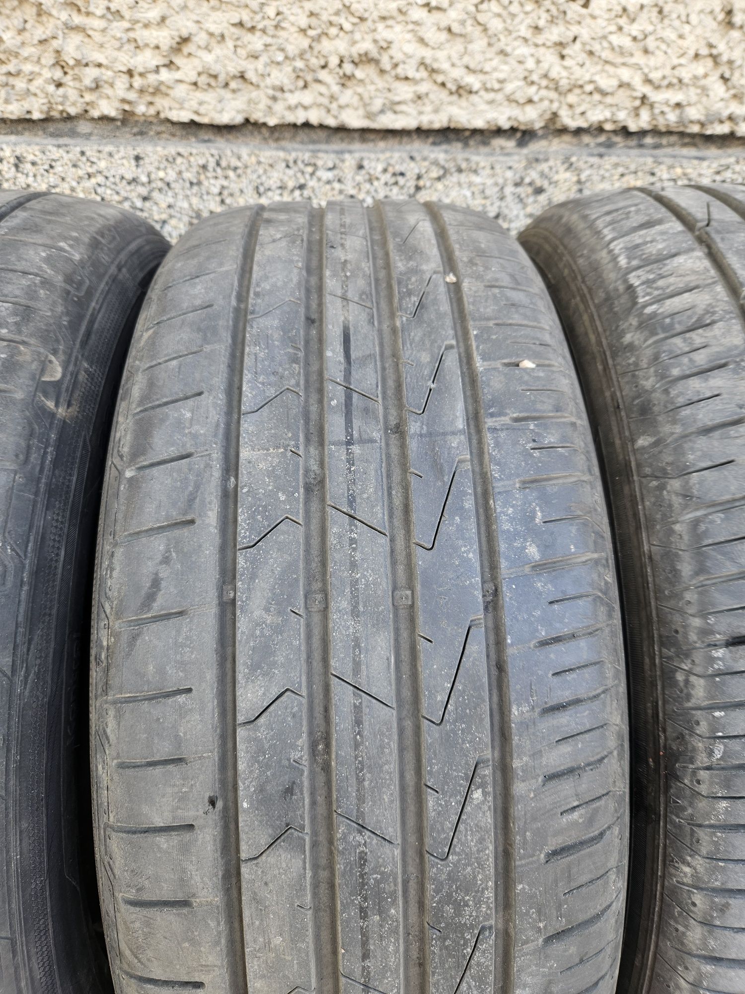 Hankook VentusPrime3 225/55/17