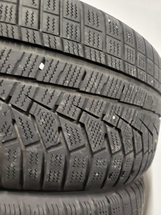 2 бр зимни 255/35/19 Hankook