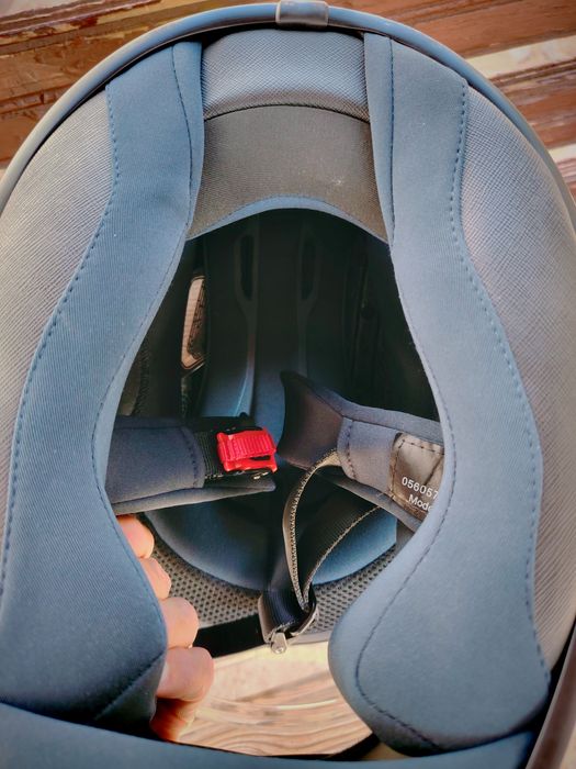 Каска за мотор MT helmets