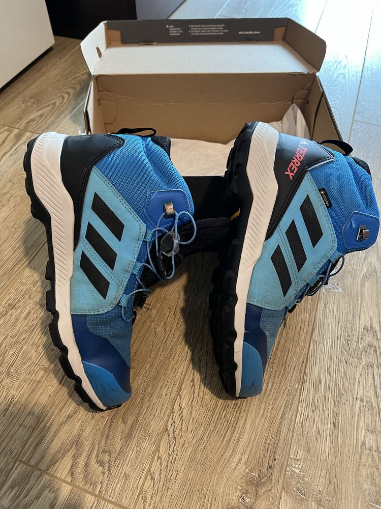 Adidas terrex за момче 37 1/3