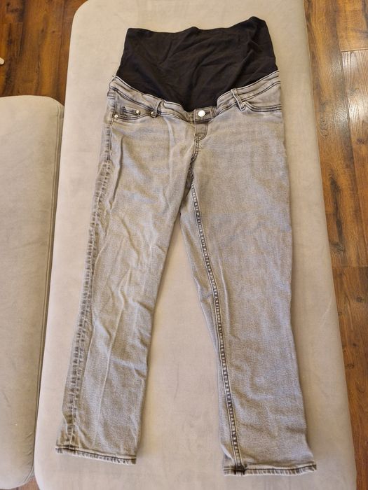 Сиви прави дънки за бременни