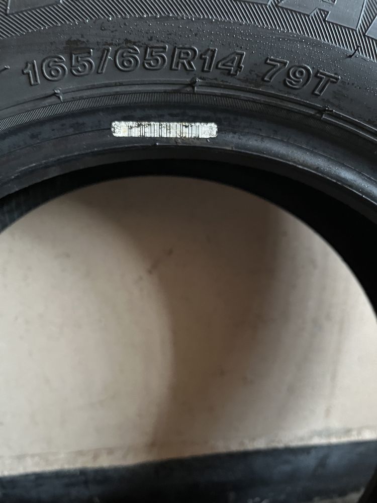 Продавам летни гуми: 165/65 Р14