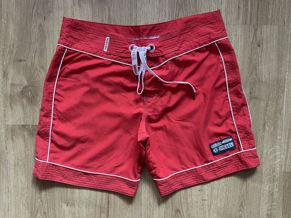 Diesel Red Shorts L
