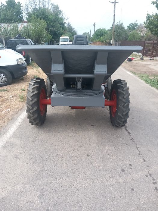 Dumper de vanzare