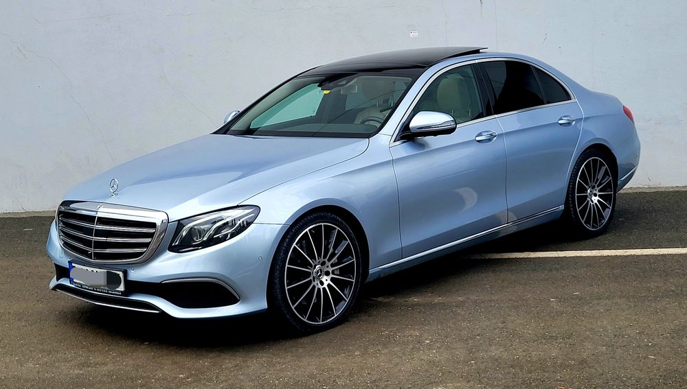 Mercedes E350d 4MATIC/140.000km/Panoramic/Distronic Plus/Soft Close