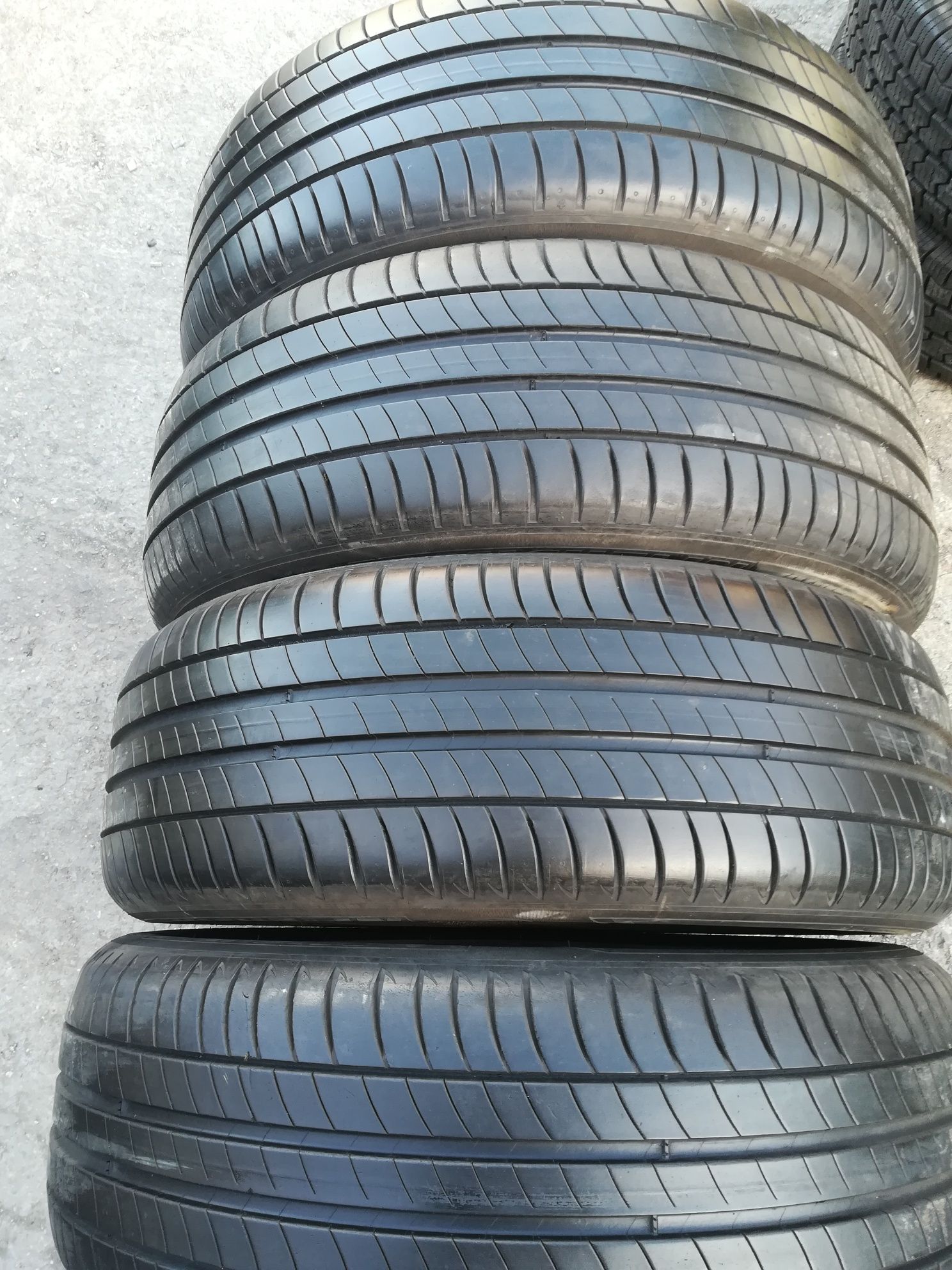 Топ състояние 4бр.215/55/18 Michelin Premasy3  дот1918