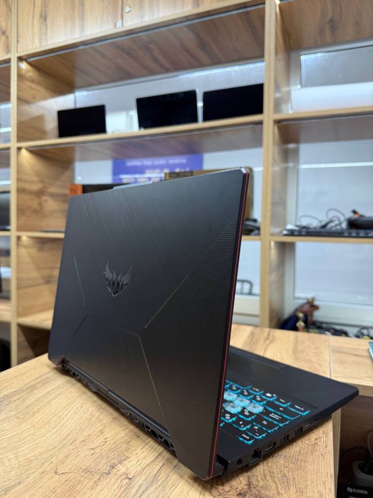 AsusFX506L.