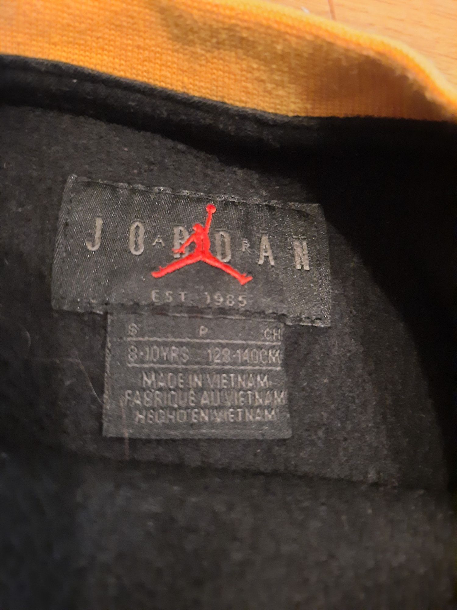 Bluza maneca lunga Nike Air JORDAN, originale, stare impecabila, copii