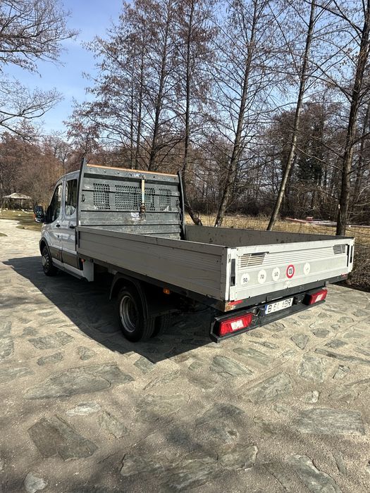 Ford Transit 2019 7 locuri + lada pe dublu