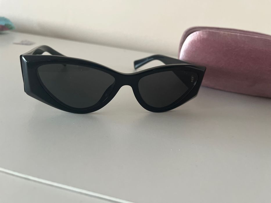 Слънчеви очила MIU MIU