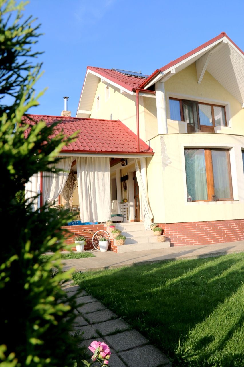 Casa P+E+demisol 240mp utili in Breazu, Iasi