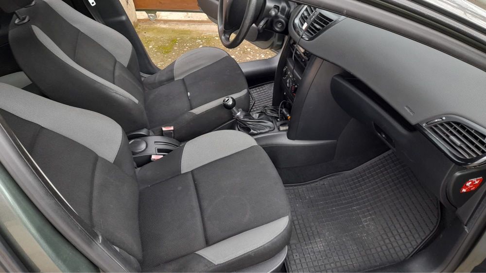 Vand Peugeot 207 PRET FIX