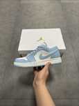 Air Jordan 1 Low light blue