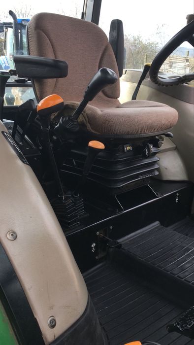 Vand Tractor Jhon Deere 5055e