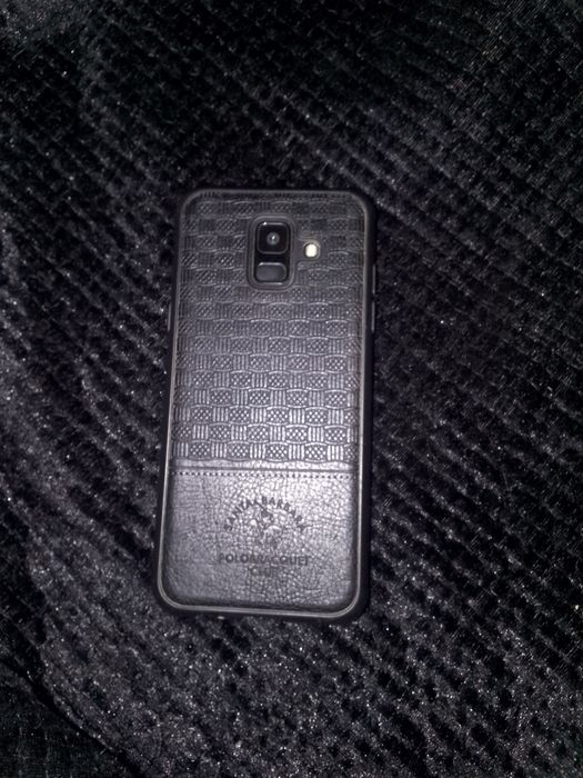 Samsung Galaxy A6 holati Zoʻr