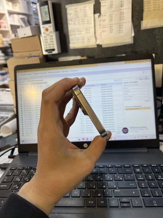 Iphone 15pro max 255gb e-sim