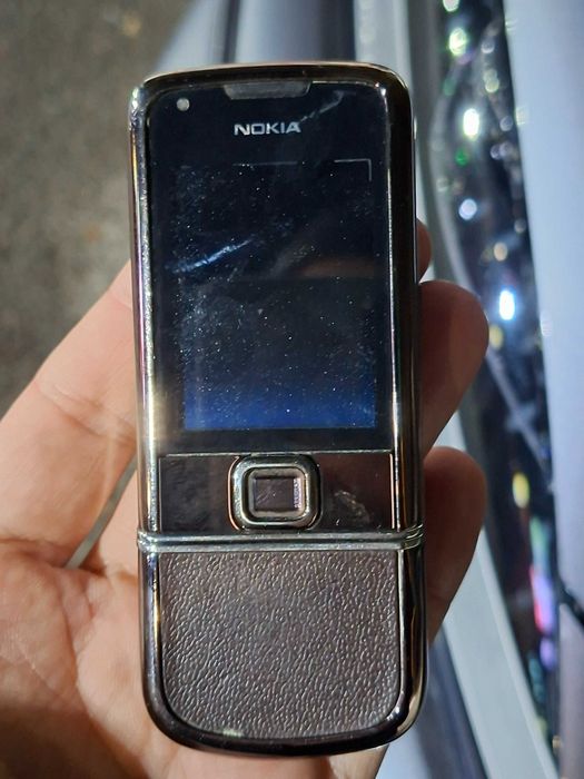 Nokia 8800 saphire