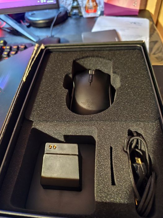 Vând Mouse Wireless Razer Mamba