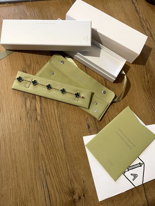 Van Cleef & Arpels - Bratara Gold Green