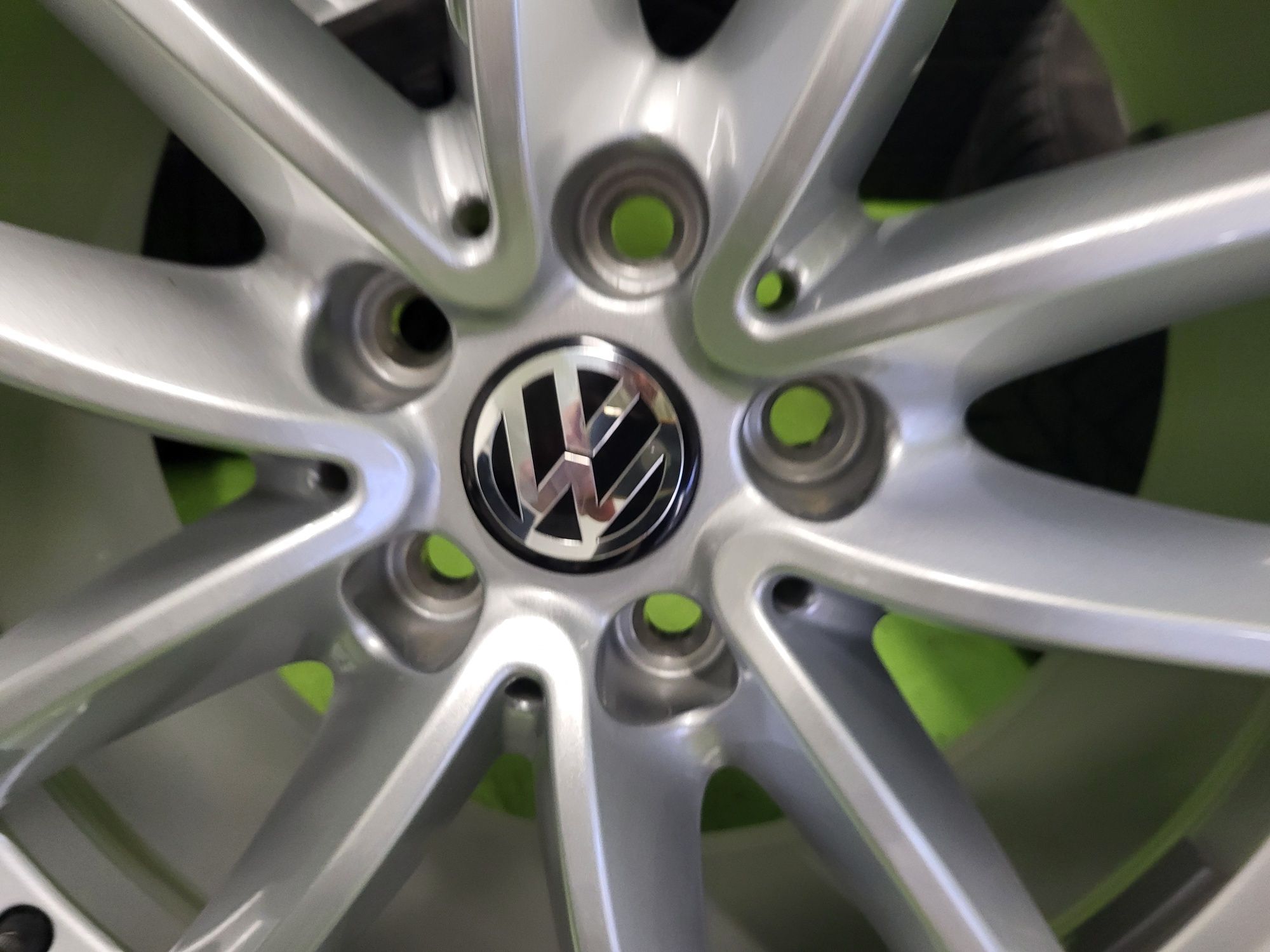 18 5x112 Vw Passat лети джанти 5х112 пасат